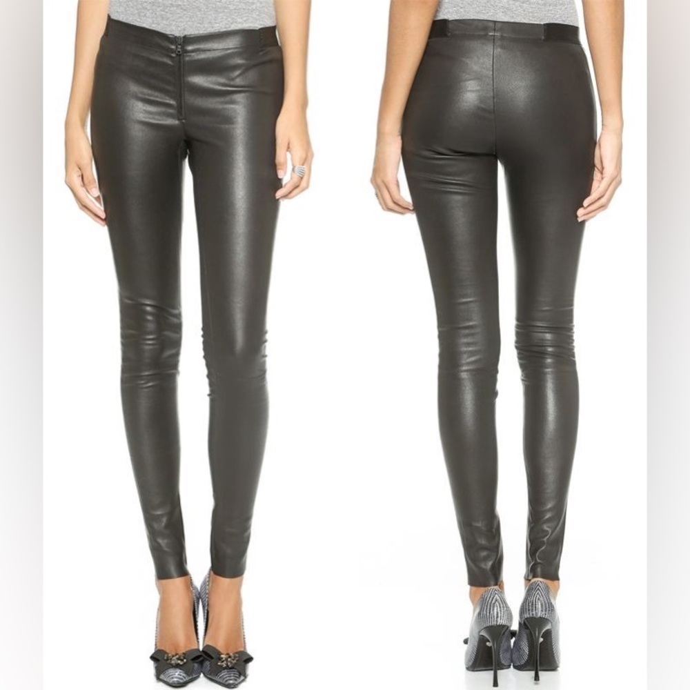 Alice + Olivia leather leggings! Smart 👠Sexy👠Timeless 👠 And Very comfy